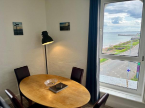 7 Beach View Beaconsfield House